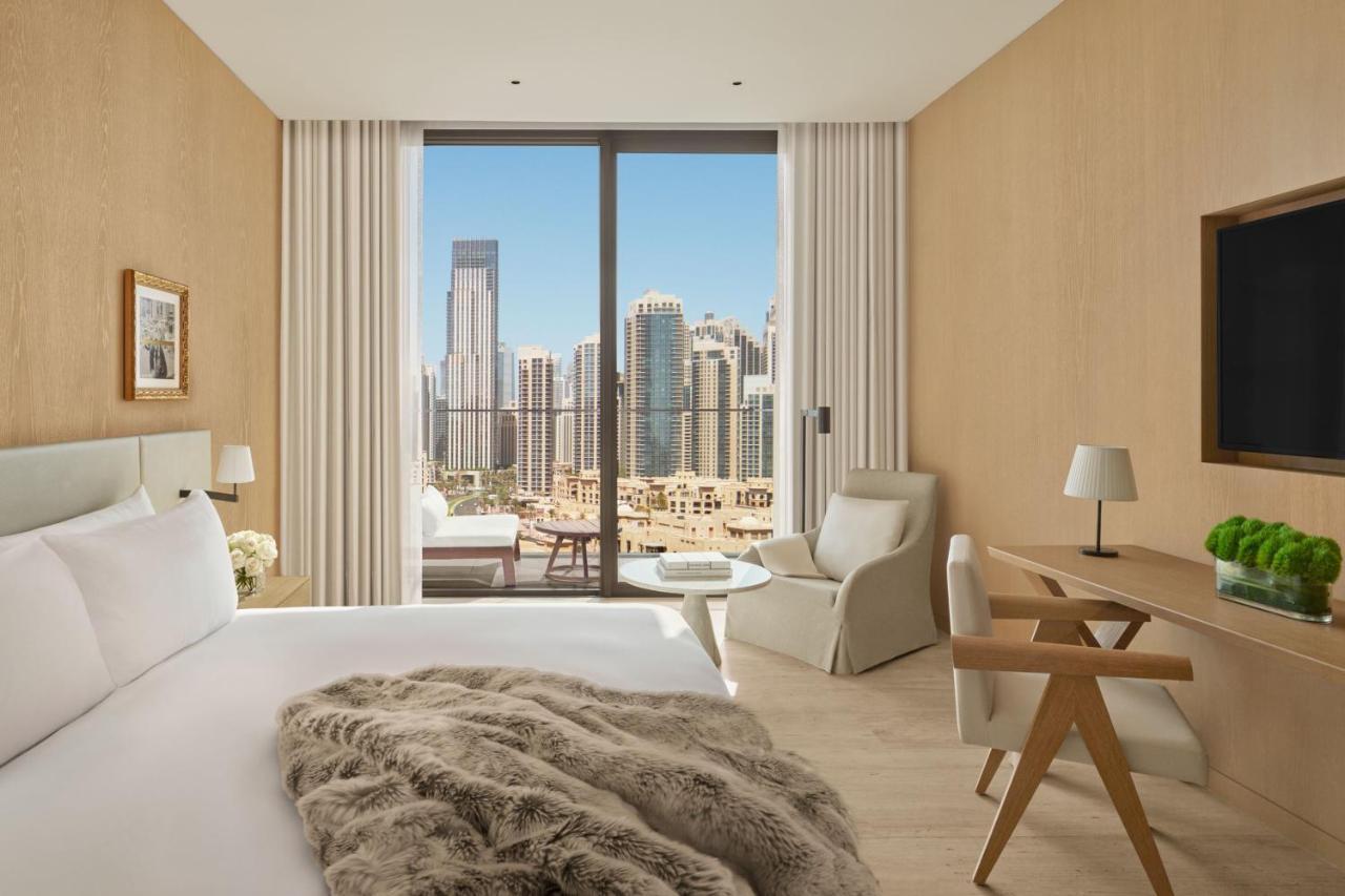 The Dubai Edition 外观 照片 A bedroom at the hotel