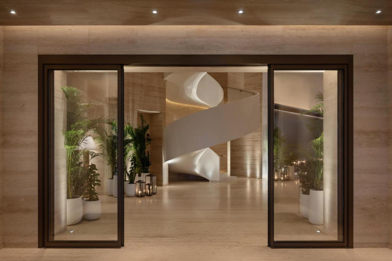 The Dubai Edition 外观 照片 The entrance of the hotel